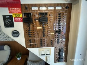 electrical, Mainship 390, trawler for sale