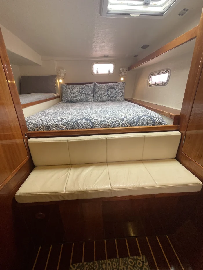 bed, St Francis 50, catamaran for sale