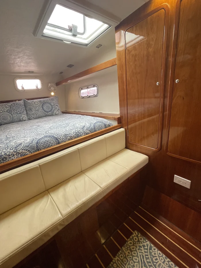 bed, St Francis 50, catamaran for sale