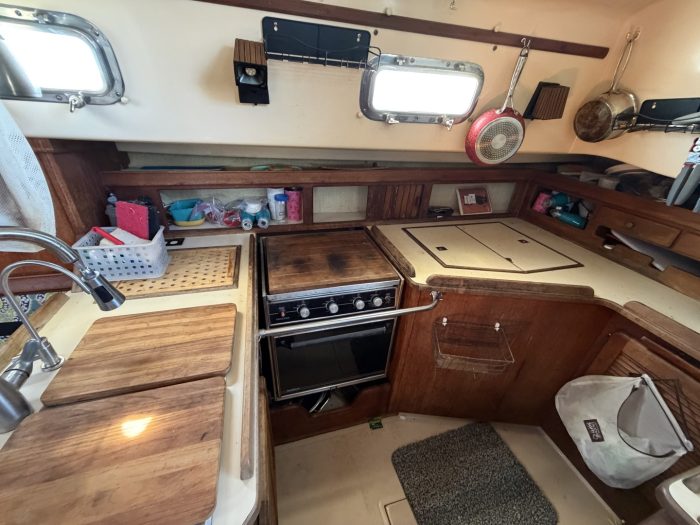 interior, Island Packet 35, sailboat for sale