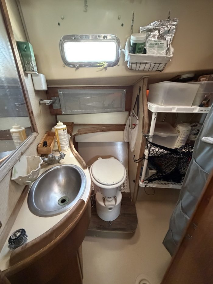 bath, Island Packet 35, sailboat for sale