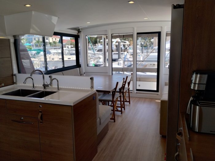 salon, Bali 4.8, catamaran for sale