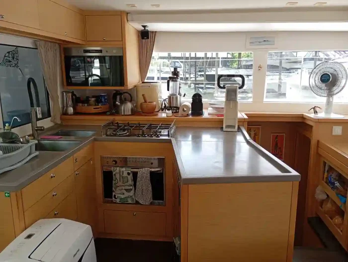 interior, Lagoon 450, catamaran for sale