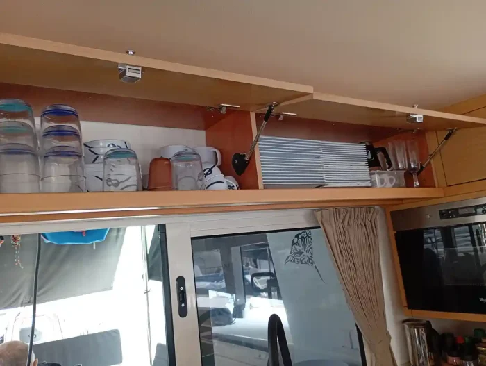 salon, Lagoon 450, catamaran for sale