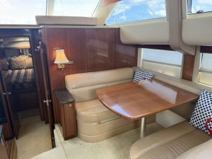 salon, Meridian, trawler for sale