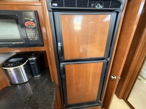 interior, Meridian, trawler for sale