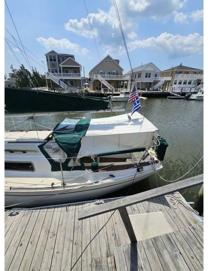 exterior, Pearson, sailboat for sale