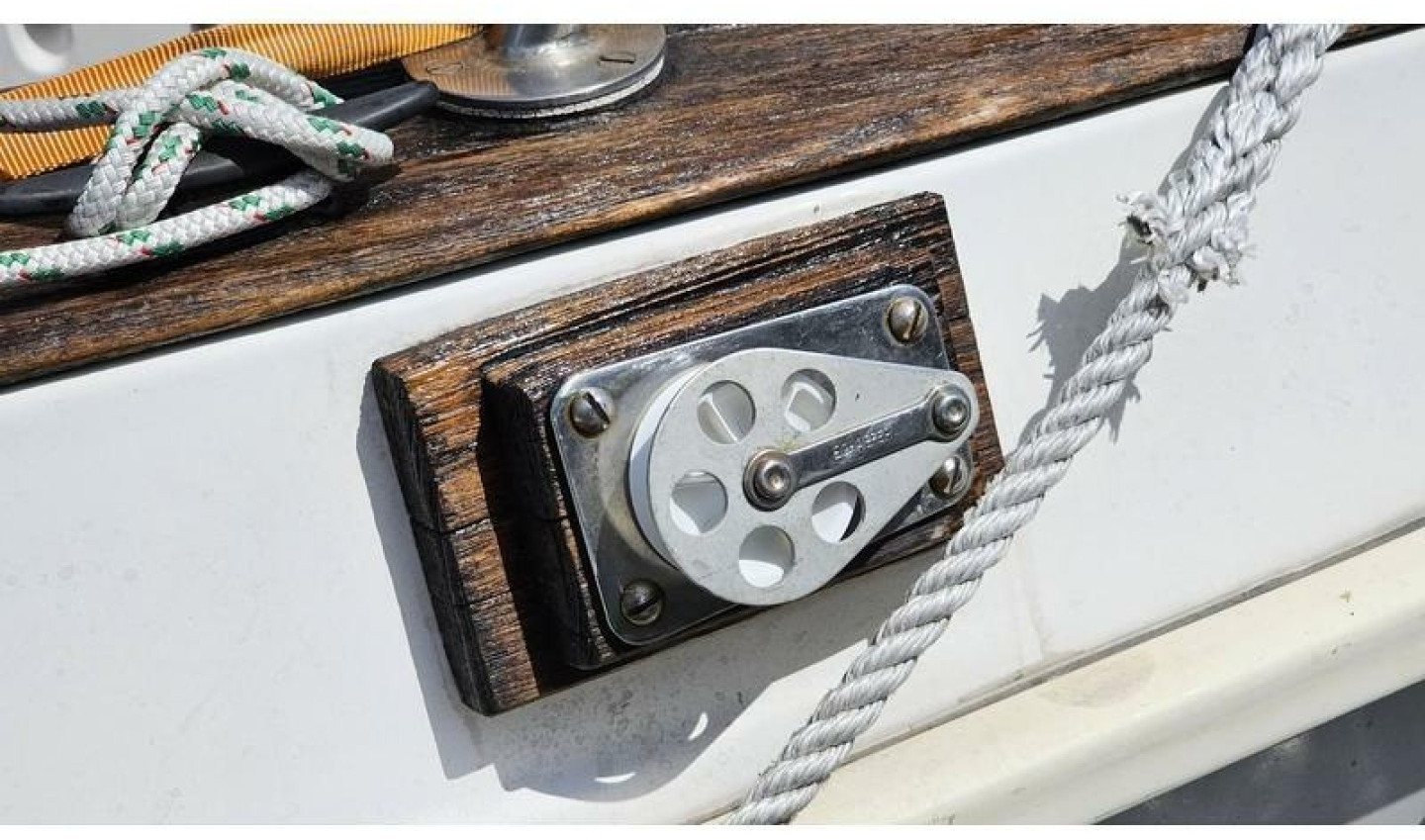 deck, Pearson, sailboat for sale