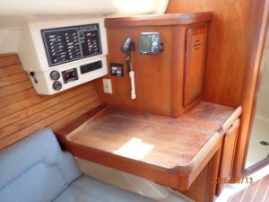 navigation station, Hunter, sailboat for sale