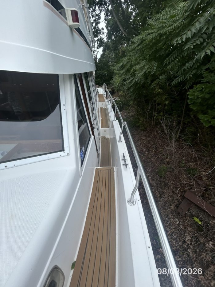 deck, Mainship 430 Trawler, trawler for sale