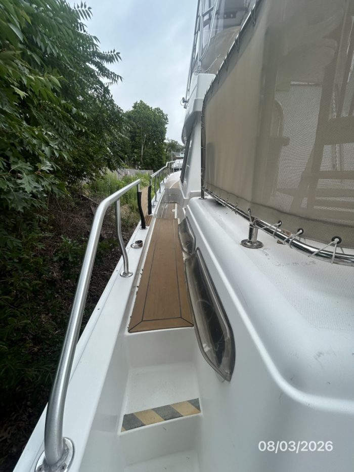 deck, Mainship 430 Trawler, trawler for sale