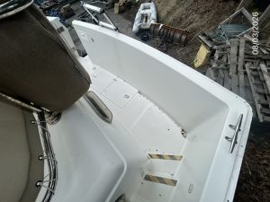 deck, Mainship 430 Trawler, trawler for sale