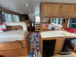 interior, Mainship 430 Trawler, trawler for sale