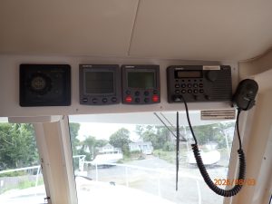helm, Mainship 430 Trawler, trawler for sale