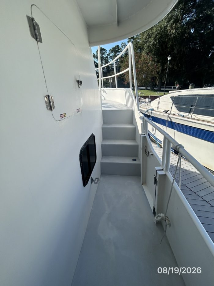 deck, Florida Bay Coaster 50 Pilothouse, trawler for sale