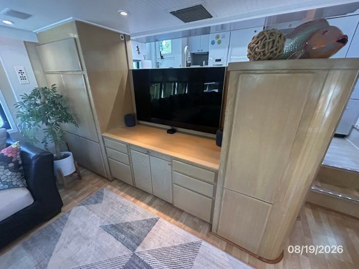 salon, Florida Bay Coaster 50 Pilothouse, trawler for sale