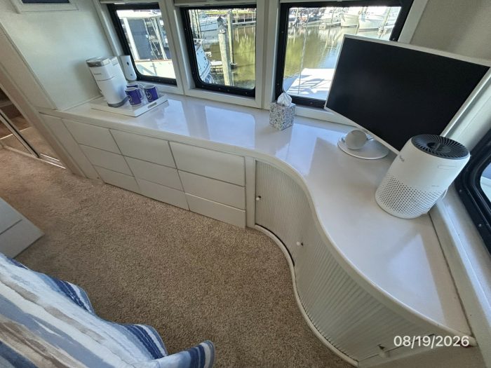 salon, Florida Bay Coaster 50 Pilothouse, trawler for sale