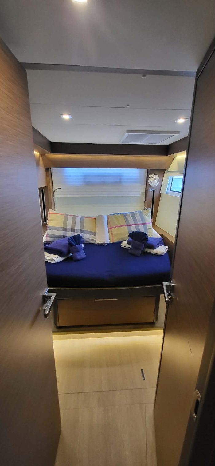 bed, Lagoon 50, catamaran for sale