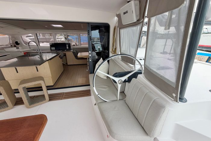 helm, Outremer 55, catamaran for sale