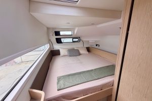 bed, Outremer 55, catamaran for sale