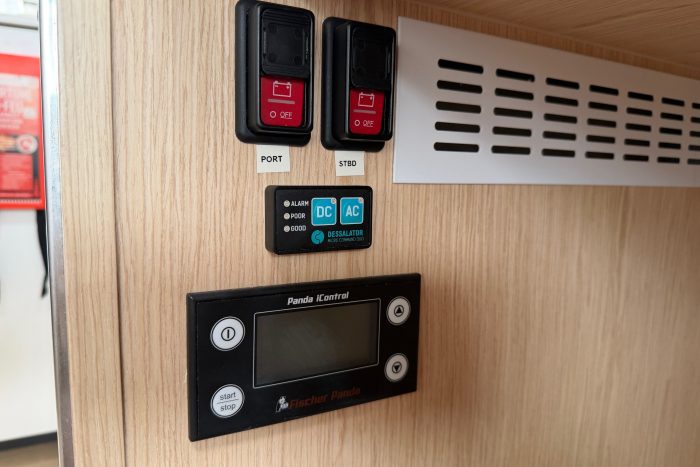 electrical, Outremer 55, catamaran for sale
