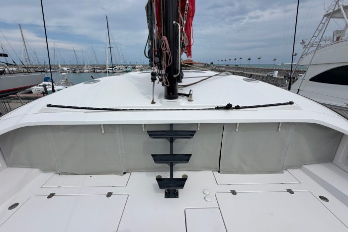 deck, Outremer 55, catamaran for sale
