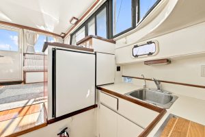 interior, Camano 31 Troll, trawler for sale