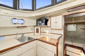 interior, Camano 31 Troll, trawler for sale