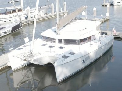 Lagoon 421