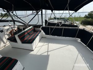 cockpit, Grand Banks 42 Classic, trawler for sale