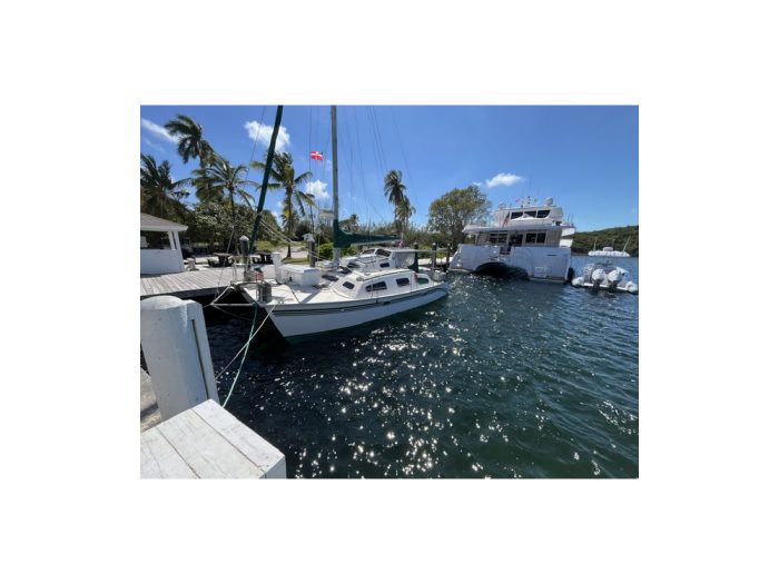 exterior, Summer Twins 28, catamaran for sale