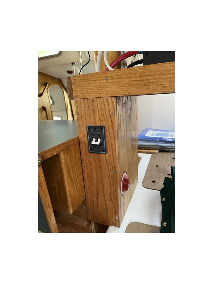 interior, Summer Twins 28, catamaran for sale