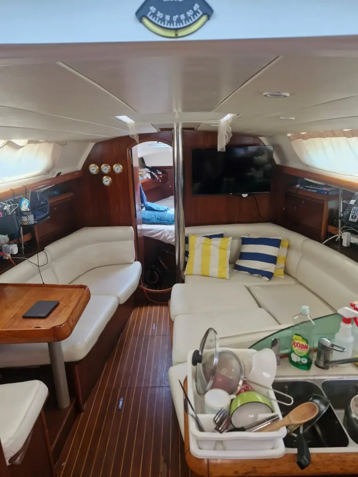salon, Jeanneau 37 Sun Odyssey, sailboat for sale