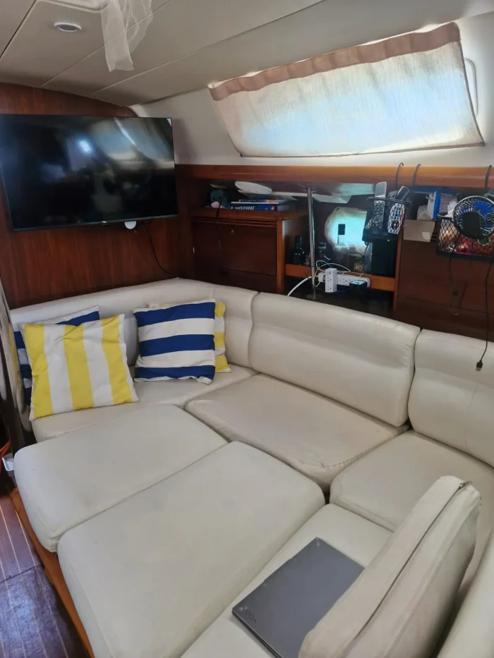 salon, Jeanneau 37 Sun Odyssey, sailboat for sale