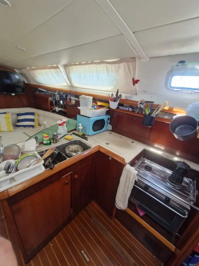 interior, Jeanneau 37 Sun Odyssey, sailboat for sale