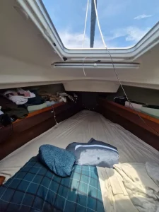 bed, Jeanneau 37 Sun Odyssey, sailboat for sale
