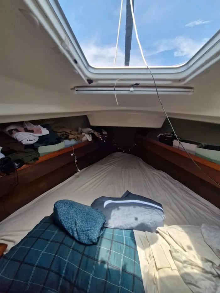 bed, Jeanneau 37 Sun Odyssey, sailboat for sale