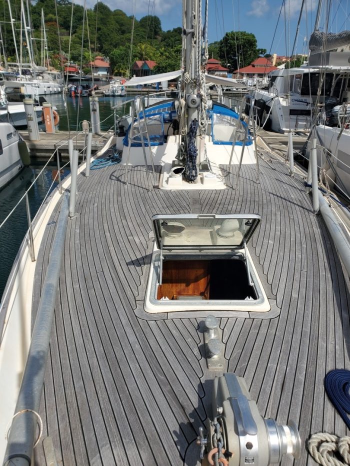 deck, Wauquiez 43 Amphitrite, sailboat for sale