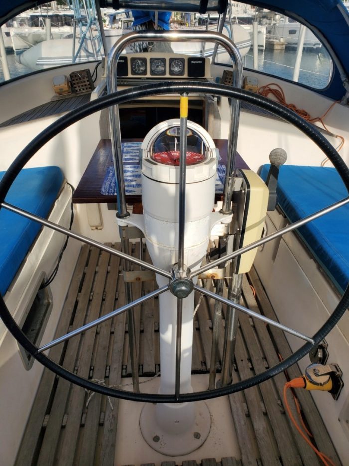 helm, Wauquiez 43 Amphitrite, sailboat for sale