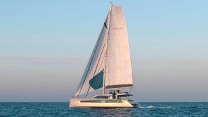 underway, Privilege 580 Signature, catamaran for sale