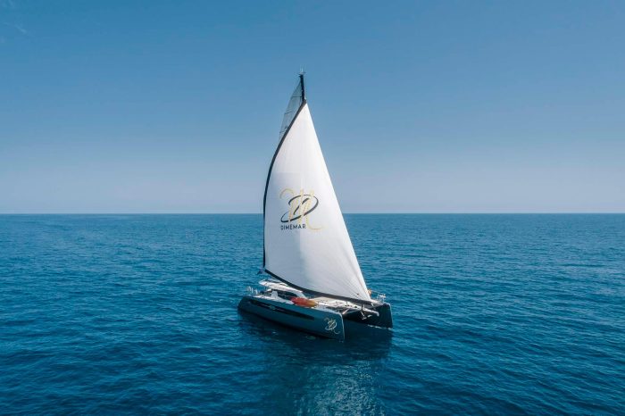underway, Privilege 580 Signature, catamaran for sale