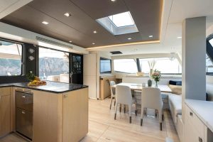 salon, Privilege 580 Signature, catamaran for sale