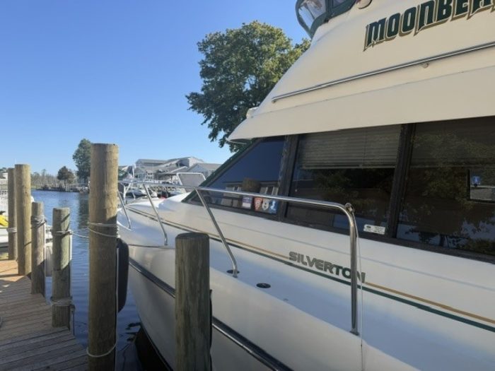 exterior, Silverton 34C, trawler for sale