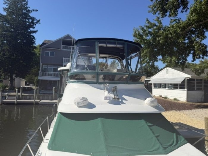 exterior, Silverton 34C, trawler for sale