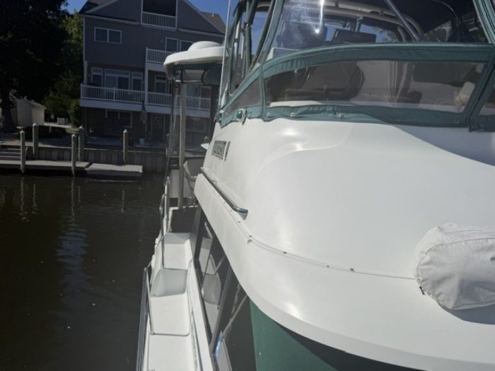 exterior, Silverton 34C, trawler for sale