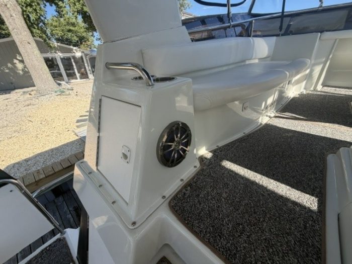 cockpit, Silverton 34C, trawler for sale