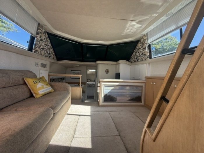 salon, Silverton 34C, trawler for sale