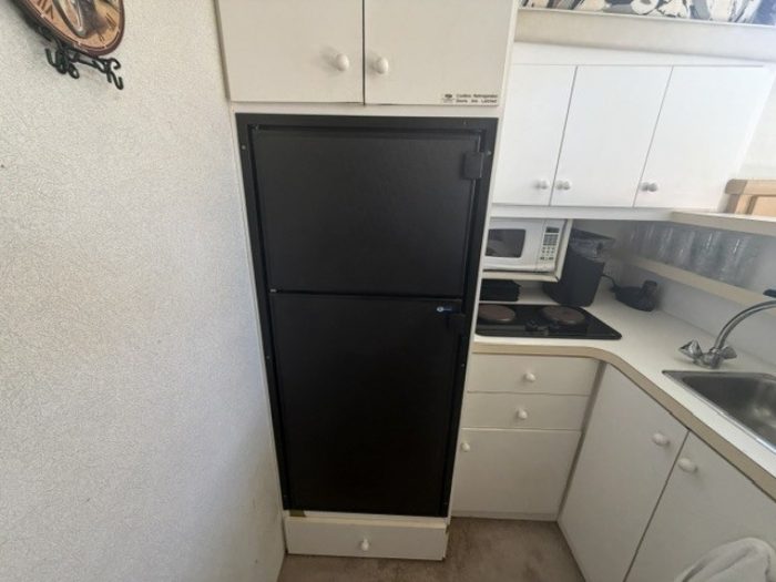 interior, Silverton 34C, trawler for sale