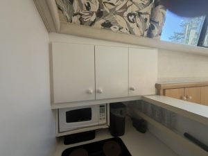 interior, Silverton 34C, trawler for sale