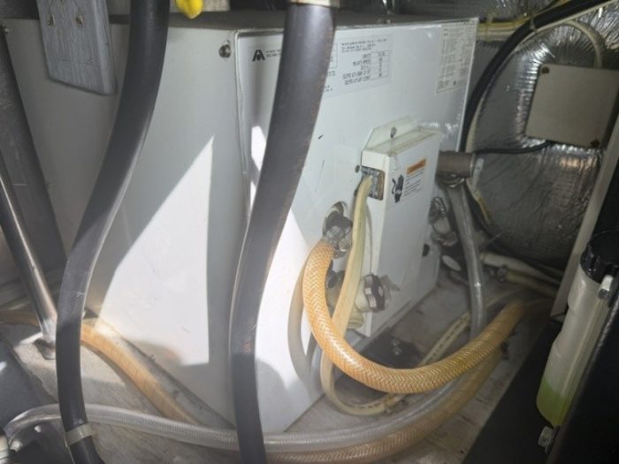 mechanical, Silverton 34C, trawler for sale